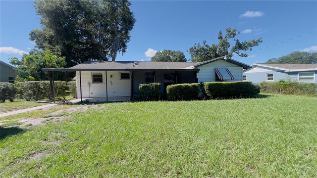 8675 LANTANA DRIVE, Seminole, FL 33777