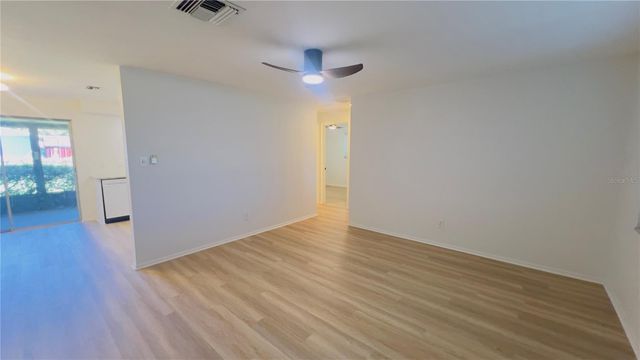 8675 LANTANA DRIVE, Seminole, FL 33777