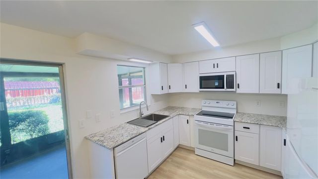 8675 LANTANA DRIVE, Seminole, FL 33777