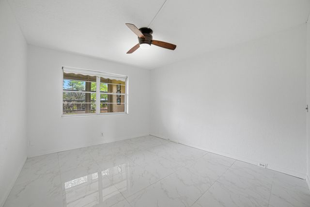 51 Markham C, Deerfield Beach, FL 33442