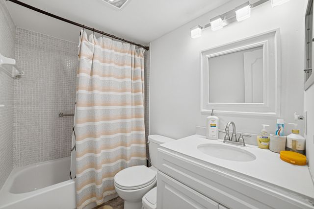 51 Markham C, Deerfield Beach, FL 33442