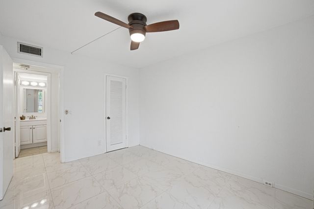 51 Markham C, Deerfield Beach, FL 33442