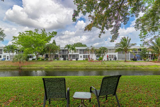 51 Markham C, Deerfield Beach, FL 33442