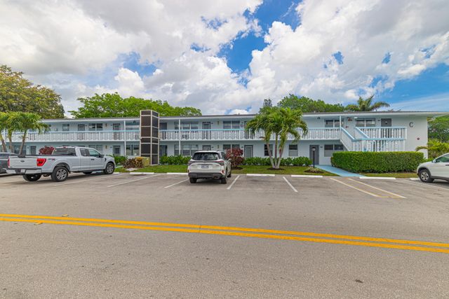 51 Markham C, Deerfield Beach, FL 33442