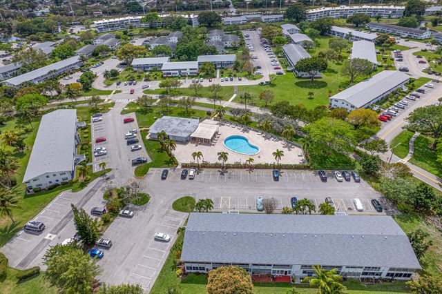 51 Markham C, Deerfield Beach, FL 33442