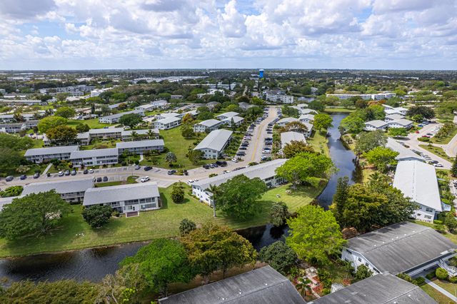 51 Markham C, Deerfield Beach, FL 33442