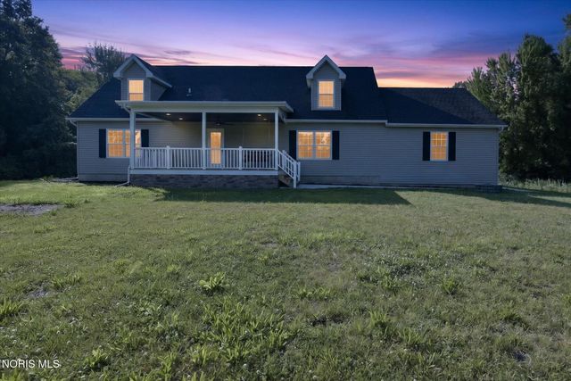 9485 Old State Line Road, Holland, OH 43528