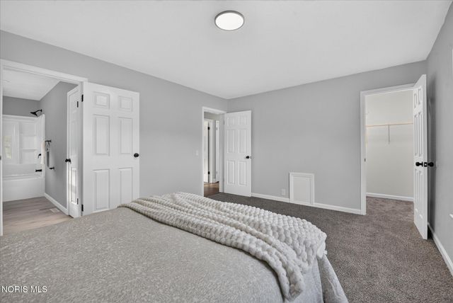 9485 Old State Line Road, Holland, OH 43528
