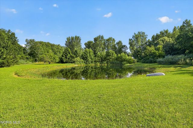 9485 Old State Line Road, Holland, OH 43528