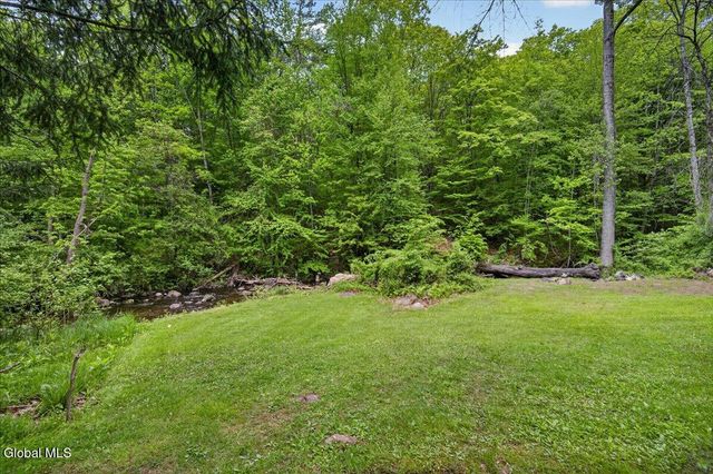 5671 Parkis Mills Road, Galway, NY 12074