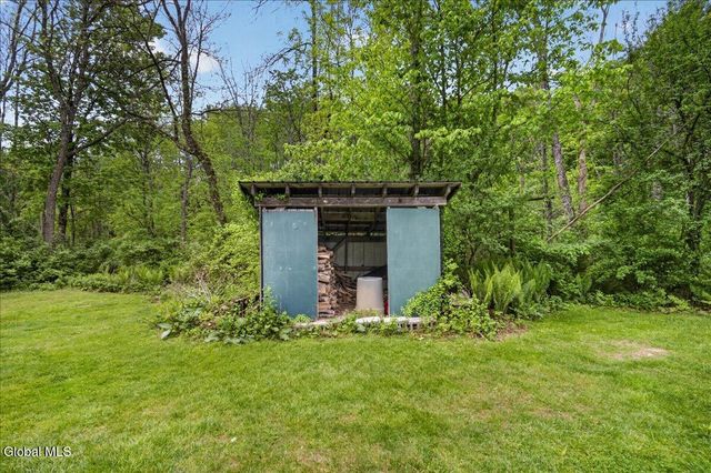 5671 Parkis Mills Road, Galway, NY 12074