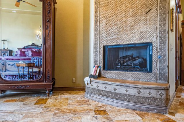 35 Overland Court, Palm Desert, CA 92260