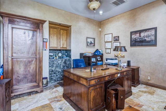 35 Overland Court, Palm Desert, CA 92260