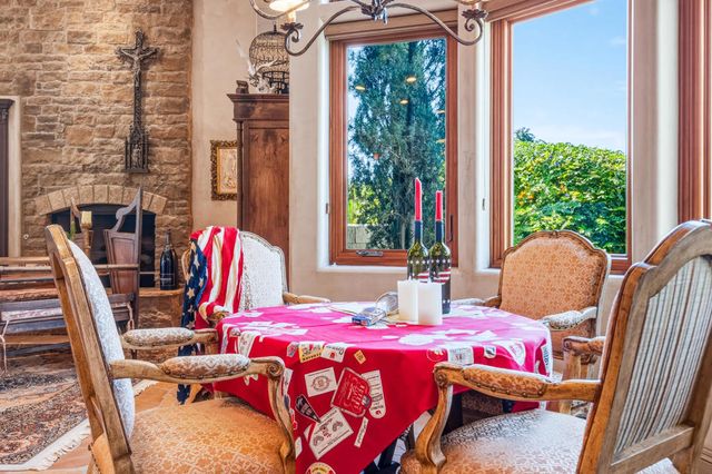 35 Overland Court, Palm Desert, CA 92260