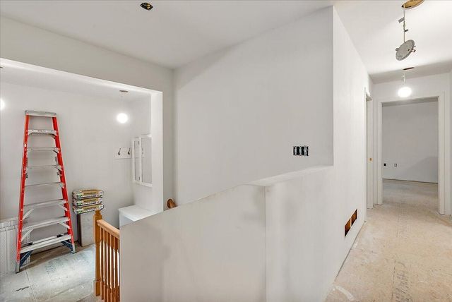 8945 Vergennes Street, Ada, MI 49301