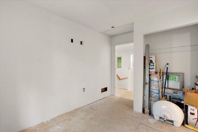 8945 Vergennes Street, Ada, MI 49301