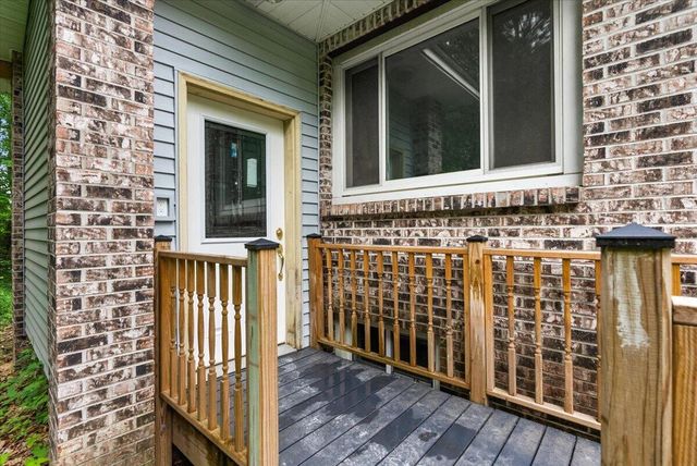 8945 Vergennes Street, Ada, MI 49301