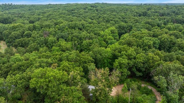 8945 Vergennes Street, Ada, MI 49301