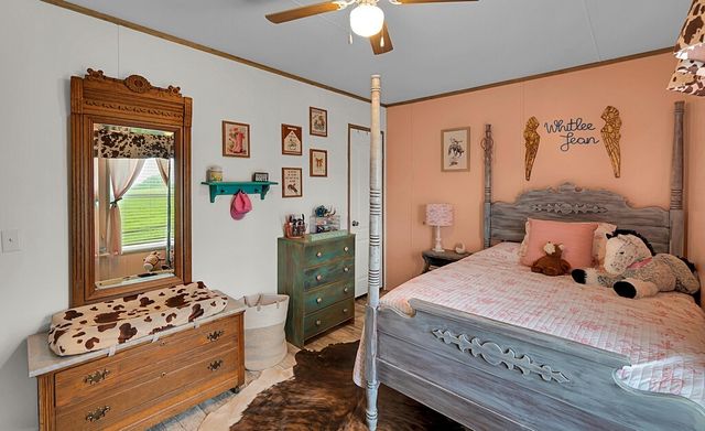 1200 Blue Cut Road N, Mcgregor, TX 76657