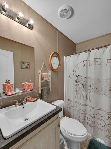 1200 Blue Cut Road N, Mcgregor, TX 76657