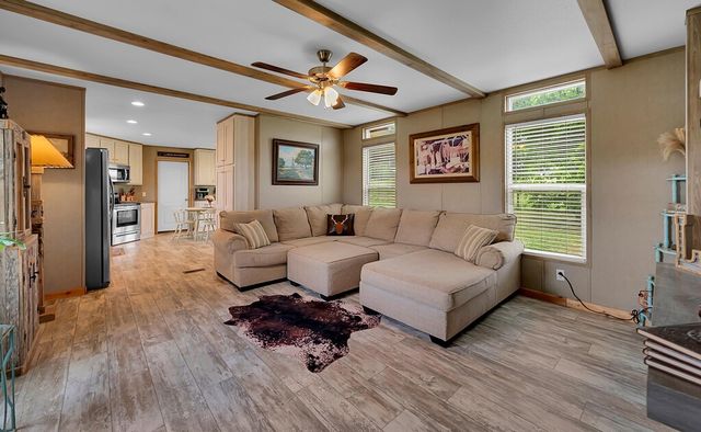 1200 Blue Cut Road N, Mcgregor, TX 76657