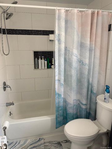 365 W Hudson Street 2, Long Beach, NY 11561