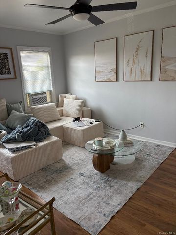 365 W Hudson Street 2, Long Beach, NY 11561