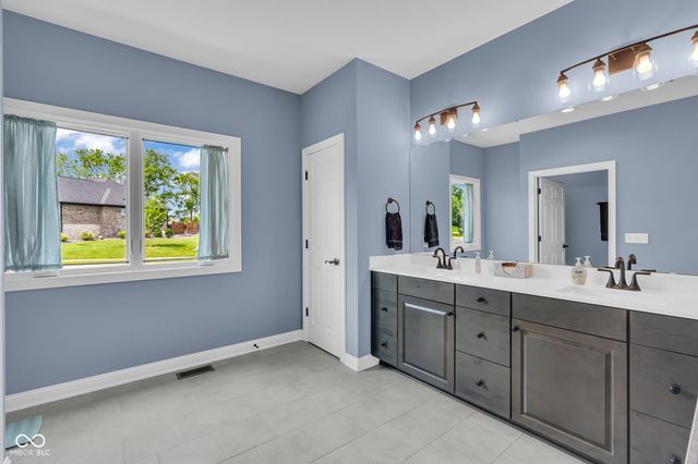 1701 Leicester, Danville, IN 46122