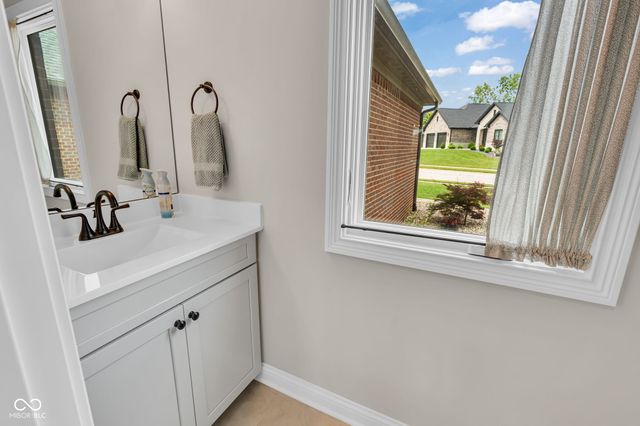 1701 Leicester, Danville, IN 46122