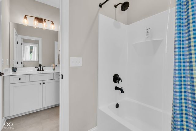 1701 Leicester, Danville, IN 46122