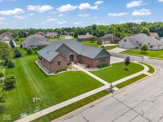 1701 Leicester, Danville, IN 46122