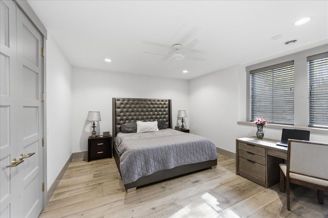 9810 Sky Lane, Eden Prairie, MN 55347