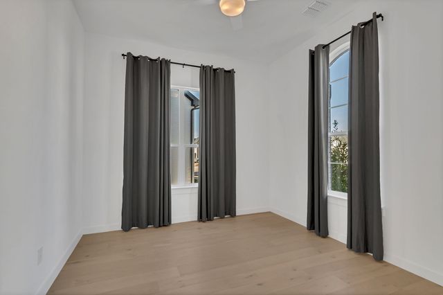 6029 Foxwheel Way, Fort Worth, TX 76123