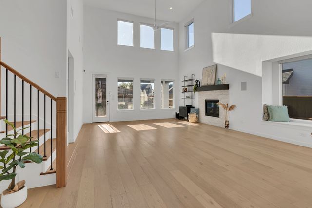 6029 Foxwheel Way, Fort Worth, TX 76123