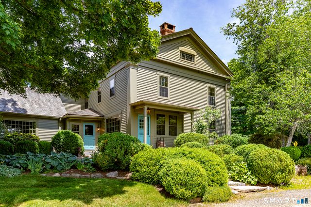 920 Main Street South, Woodbury, CT 06798