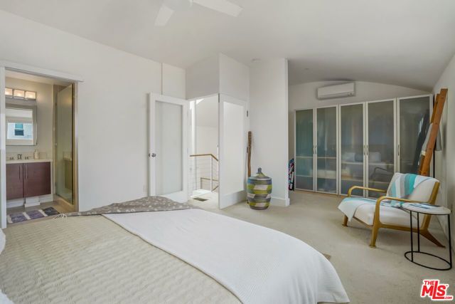 1254 24th Street 4, Santa Monica, CA 90404