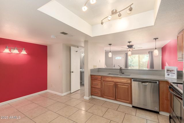 19601 N 7TH Street 1063, Phoenix, AZ 85024