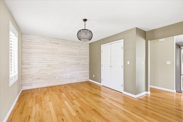 10 Jonathan Ln, Wareham, MA 02571