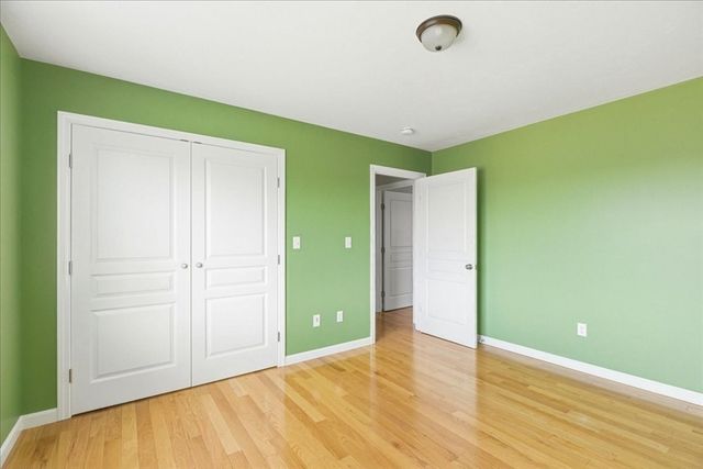 10 Jonathan Ln, Wareham, MA 02571