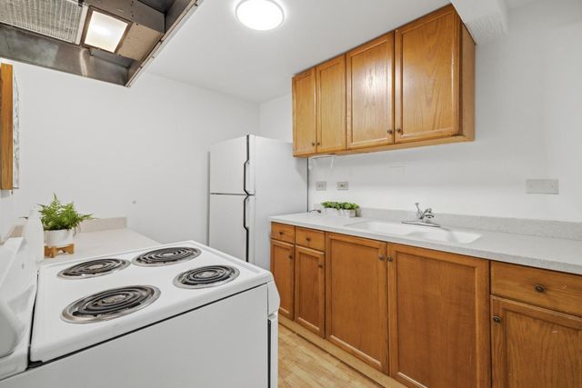 4 Glen Alpine Avenue, Mount Hermon, CA 95041