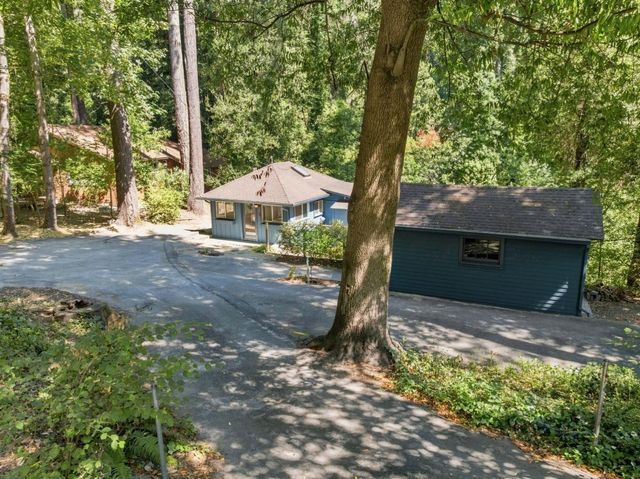4 Glen Alpine Avenue, Mount Hermon, CA 95041