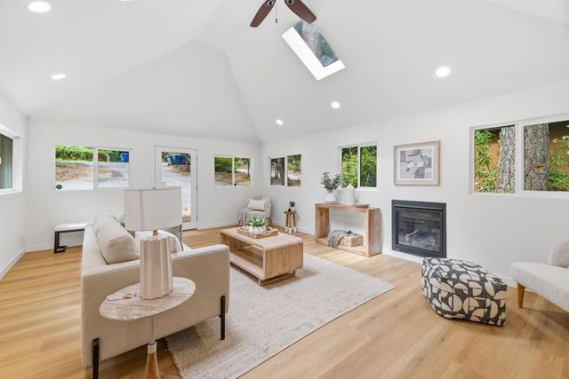 4 Glen Alpine Avenue, Mount Hermon, CA 95041