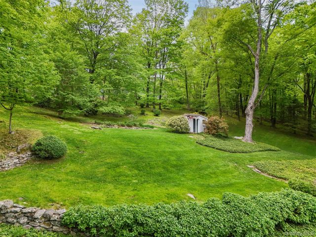 142 High Ridge Road, Pound Ridge, NY 10576
