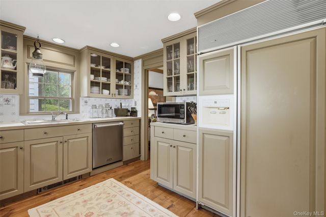 142 High Ridge Road, Pound Ridge, NY 10576