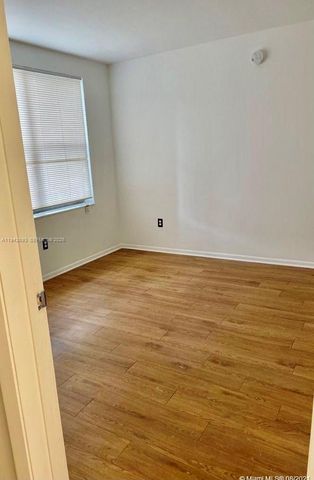 4421 W Mcnab Rd 20, Pompano Beach, FL 33069