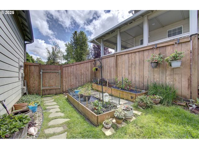 3313 Nw Sierra, Camas, WA 98607