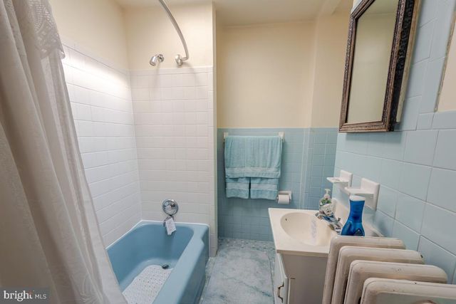 223 BAYARD AVE, Wilmington, DE 19805