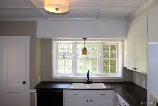 2781 ASHLEY Avenue, Montgomery, AL 36109