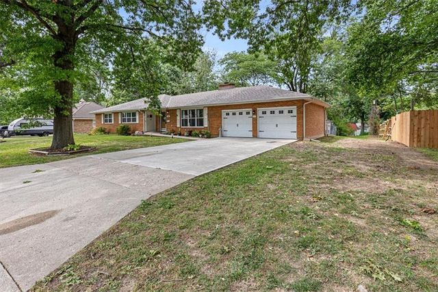 602 Pierson Street, Excelsior Springs, MO 64024
