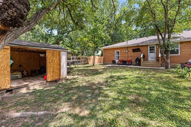 602 Pierson Street, Excelsior Springs, MO 64024